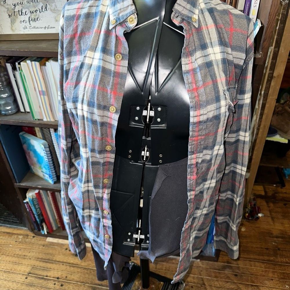 J Crew work shirt plaid business casual L button down shirt